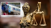 Γιατί αφέθηκαν ελεύθεροι οι 7 της Πολεοδομίας Ρόδου – Οι απολογίες και οι αντιδράσεις Οι κατηγορούμενοι βρίσκονται πλέον εκτός υπηρεσίας, οι λογαριασμοί τους είναι δεσμευμένοι και η Δικαιοσύνη έχει μπροστά της ένα πολυσέλιδο παζλ για να διαλευκάνει - Πώς εισαγγελέας και ανακριτής επέβαλαν όρους, αλλά δεν προφυλάκισαν τους κατηγορούμενους