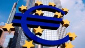 Eurovision 2026: Μια πρώτη γεύση από Ακύλα επί σκηνής, υπερθέαμα σε βίντεο 30 δευτερολέπτων από τη δεύτερη πρόβα του «Ferto» Gala Eurovision 2026: Μια πρώτη γεύση από Ακύλα επί σκηνής, υπερθέαμα σε βίντεο 30 δευτερολέπτων από τη δεύτερη πρόβα του «Ferto» Το βίντεο αποκαλύπτει μια πρώτη, εικόνα του σκηνικού σύμπαντος του «Ferto», όπως παρουσιάζεται στη σκηνή του Stadthalle στη Βιέννη, προσφέροντας μια γεύση από τον ρυθμό, την αισθητική και την ενέργεια της εμφάνισης