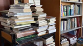 Summer Reads: Δέκα non-fiction βιβλία υπόσχονται να ανοίξουν νέους ορίζοντες στον τρόπο σκέψης μας Προτάσεις που πραγματεύονται διαφορετικά θέματα, όπως η κλιματική αλλαγή, η μετανάστευση, το #MeToo, αλλά και οι σχέσεις στην οικογένεια