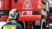 Φωτιά σε διαμέρισμα στη Μεσογείων