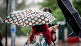Περιορίζεται η αστάθεια, ανεβαίνει η θερμοκρασία - Σχεδόν 16 χιλιοστά η βροχή χθες στην Αττική Η πρόγνωση της ΕΜΥ μέχρι και την Κυριακή