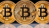 Η τιμή του bitcoin ξεπέρασε για πρώτη φορά τα 123.000 δολάρια