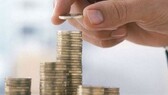 H Τράπεζα της Αγγλίας άφησε αμετάβλητα τα επιτόκια, ομόφωνη η απόφαση λόγω του ενεργειακού σοκ   Οικονομια H Τράπεζα της Αγγλίας άφησε αμετάβλητα τα επιτόκια, ομόφωνη η απόφαση λόγω του ενεργειακού σοκ Η λύση για τον πληθωρισμό βρίσκεται στα Στενά του Ορμούζ και όχι μόνο στα επιτόκια, τόνισε ο διοικητής της BoE Άντριου Μπέιλι - Ανοικτό το ενδεχόμενο παρέμβασης, αν επιμείνουν οι πιέσεις
