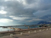  Travel.gr Ταξίδι στα Βουρλά, τη γενέτειρα του Γιώργου Σεφέρη στα μικρασιατικά παράλια Ο παραθαλάσσιος οικισμός Urla αναδεικνύεται σε ανερχόμενο γαστρονομικό και οινικό προορισμό της ευρύτερης περιοχής της Σμύρνης